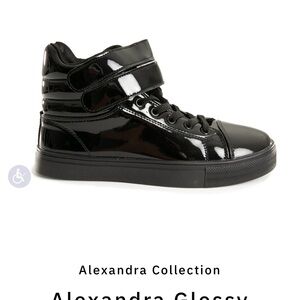 High Gloss Girls Sneaker